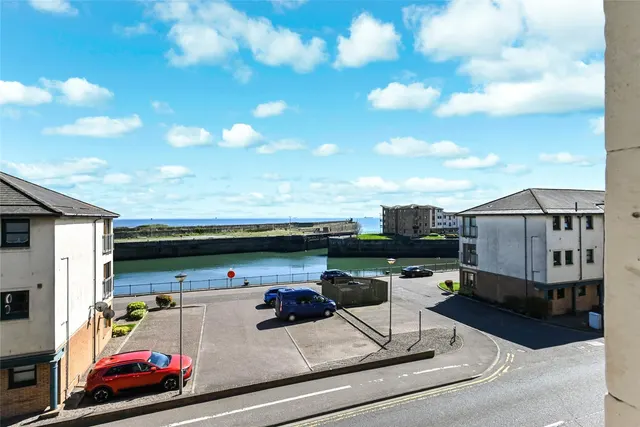 Photo 2 — High Street, Kirkcaldy, Fife, KY1