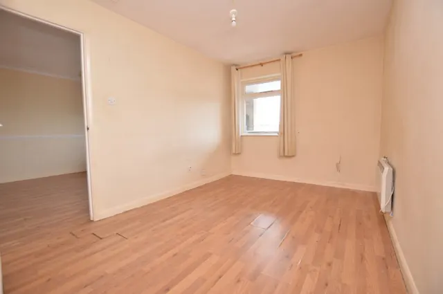 Photo 3 — Highclere Court, Knaphill