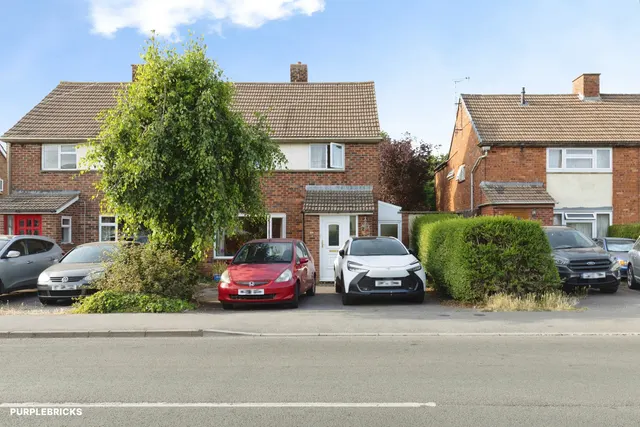 Two Hedges Road, Cheltenham, GL52, photo 1
