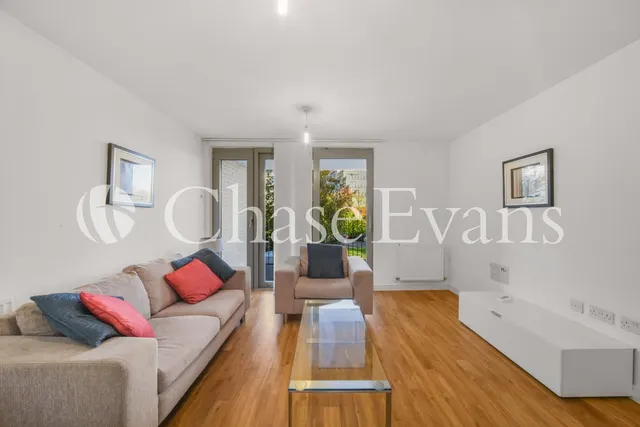 Booth Road, Silvertown, E16, photo 2
