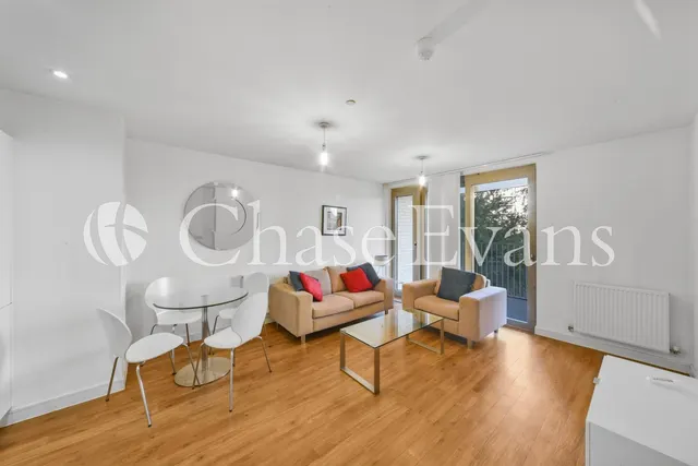 Booth Road, Silvertown, E16, photo 1