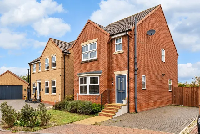 Banks Close, Goole, DN14, photo 1