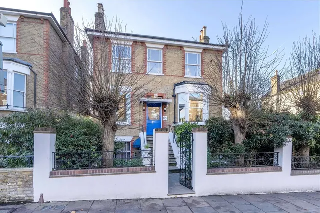 Church Road, Richmond, TW10, photo 1