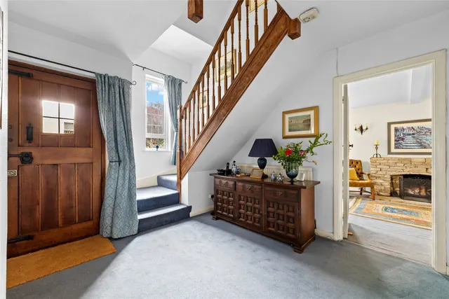 Wheeler Avenue, Oxted, RH8, photo 2