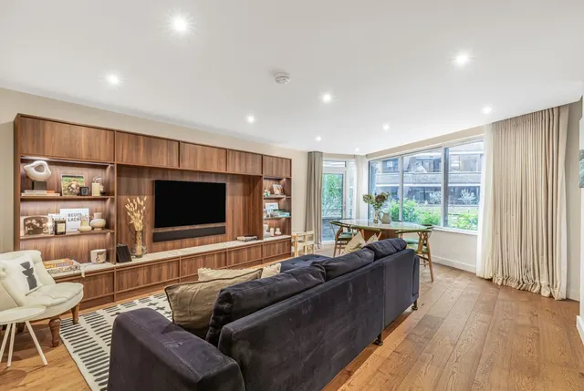 Stevenage Road, Fulham, SW6, photo 1