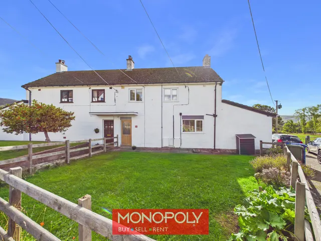 Tan Y Ffordd Cottages, Llangwyfan, LL16, photo 1