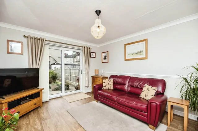 Tennants Court, Cow Lane, West Yorkshire, WF11, photo 1