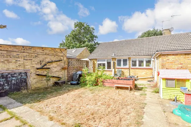 Wrangleden Road, Maidstone, ME15, photo 2
