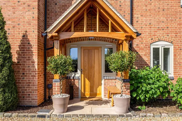 Photo 2 — Brook View, Cropthorne, Pershore, Worcestershire, WR10 3LS
