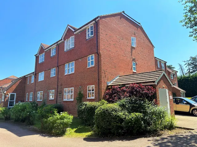 Marmet Avenue, Letchworth Garden City, Herts, SG6 4QF, photo 1