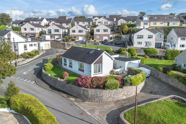 Cae Gwyn, Caernarfon, LL55, photo 1
