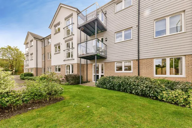 Wratten Road West, Hitchin, SG5, photo 1
