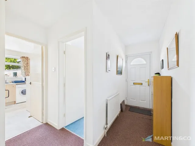 Photo 3 — Harwich Road , Lytham St Annes, .