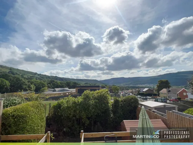 Cwm-bach, Aberdare, CF44, photo 3