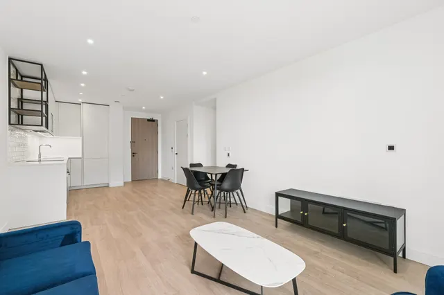 Caldon Boulevard, Wembley, HA0, photo 2