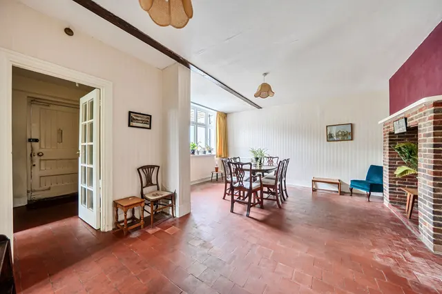 Old Haslemere Road, Haslemere, GU27, photo 3