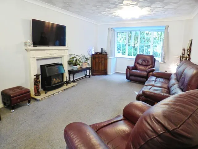 Coltsfoot Close, Hedge End, SO30, photo 2