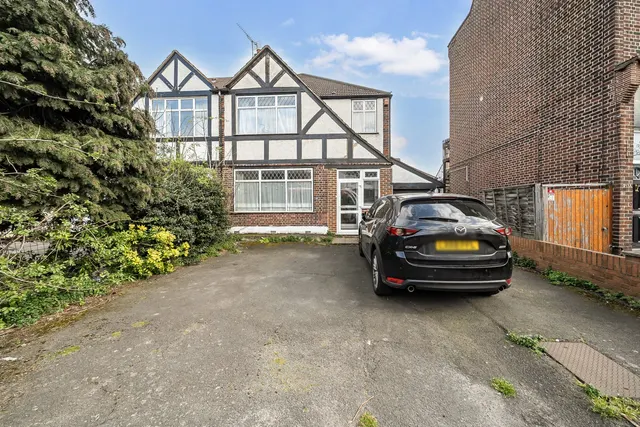 Croydon Road, BR3, photo 1