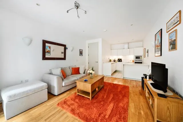 Melliss Avenue, Richmond, TW9, photo 1