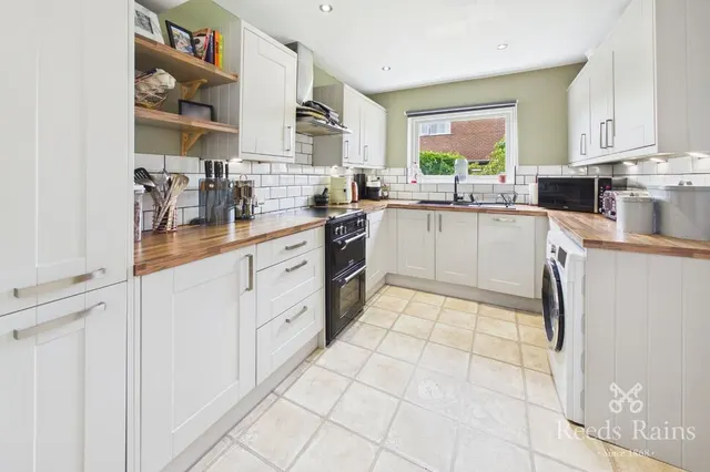 Photo 3 — Green Lane, Wincham, Cheshire, CW9
