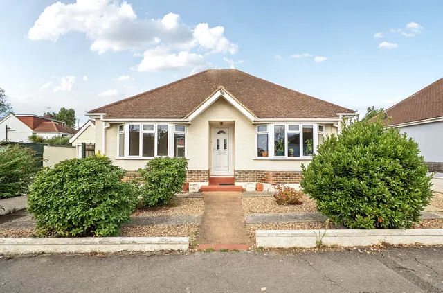 Western Close, Lancing, BN15, photo 1