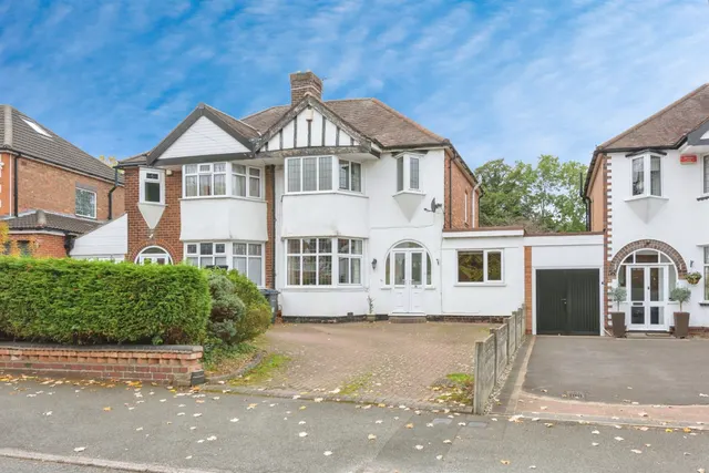 Oakwood Road, Sutton Coldfield, photo 1