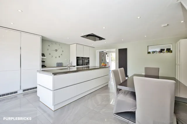 Hogshill Mead, Beaminster, DT8, photo 3
