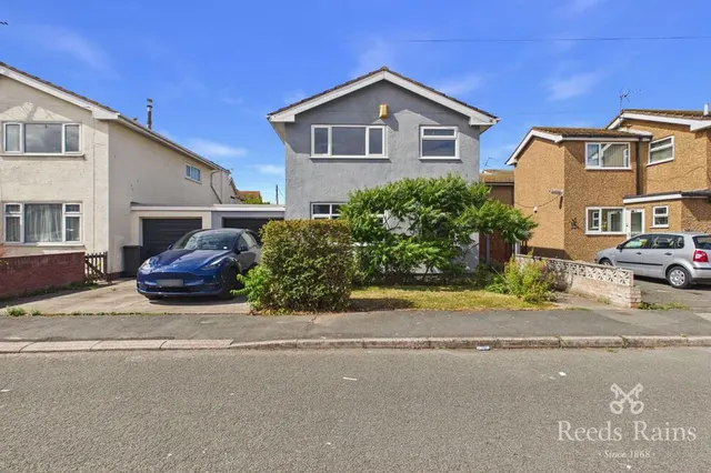 Bryn Avenue, Kinmel Bay, Conwy, LL18, photo 1