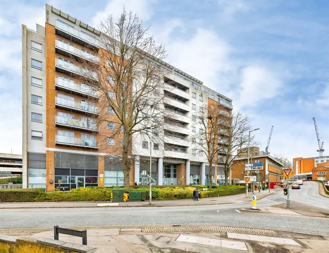 Wilmington Close, Watford, photo 1