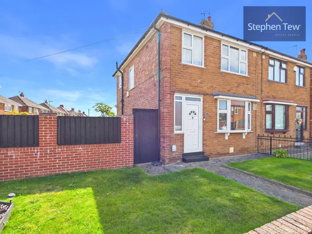 Ravenswood Avenue, Blackpool, FY3, photo 1