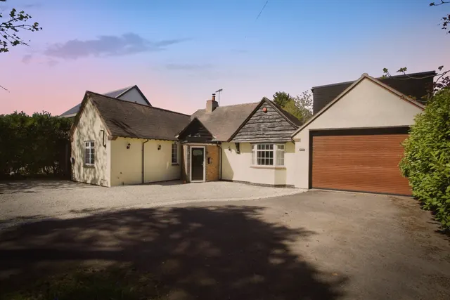 London Road, Dunchurch, CV23, photo 1