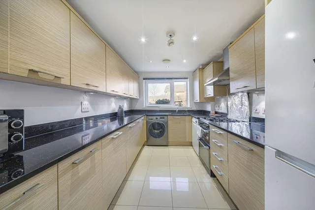 Cloud Close, Dartford, DA1, photo 2