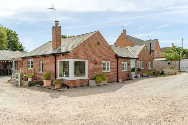 Greenhill Rise, Hathern, LE12, photo 1