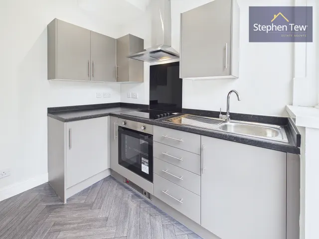 Birchway Avenue, Blackpool, FY3, photo 2