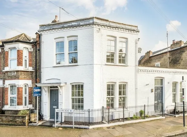 Stanley Grove, Diamond Conservation Area, SW8, photo 1