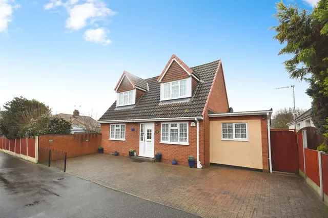 Stewart Road, Chelmsford, photo 1