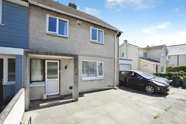 Tregonissey Road, St. Austell, photo 1