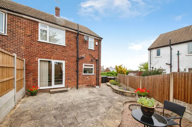 Ashfield Road, Hemsworth, WF9, photo 1