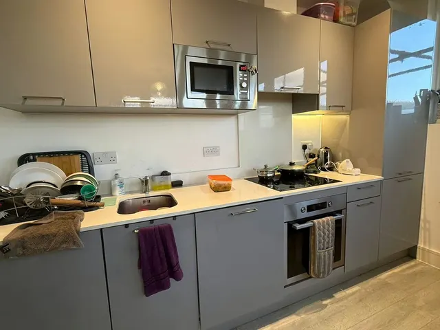 Photo 3 — 352 Avebury Boulevard, Milton Keynes, Buckinghamshire, MK9 2JH