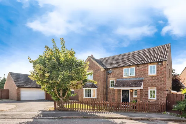 The Paddock, Southmoor, Abingdon, photo 1