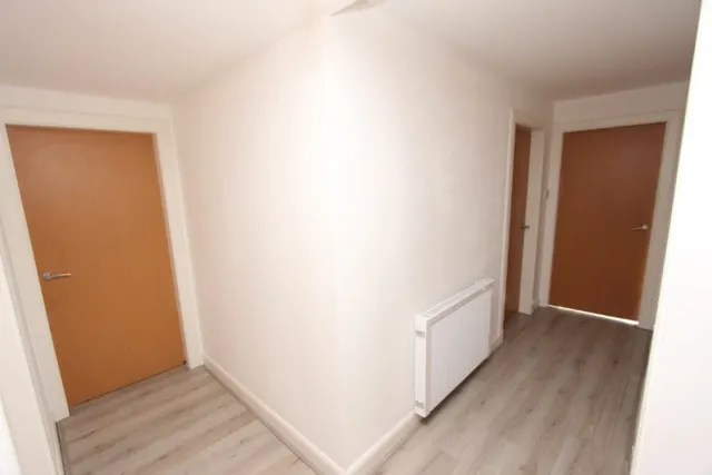 Tantallon Road, Unfurnished, G41, photo 2
