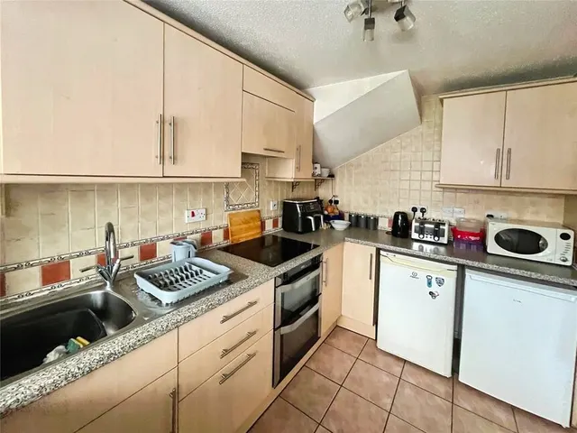 Photo 2 — Epsom Close, Bedworth, Warwickshire, CV12