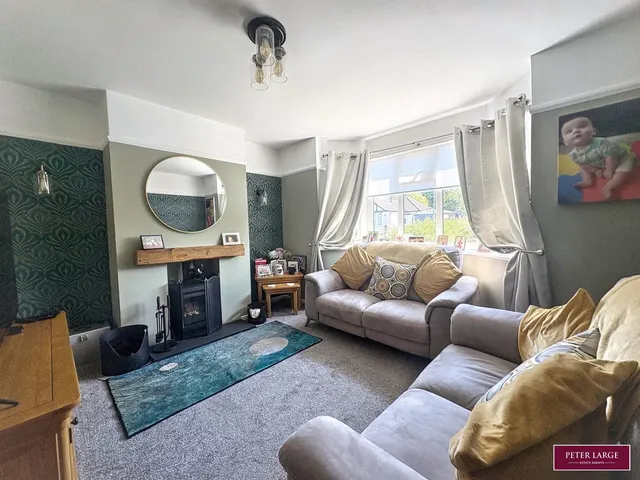 Photo 2 — Weaver Avenue, Rhyl, Denbighshire, LL18 4HN