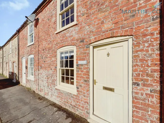 The Green, Waddingham, DN21, photo 1