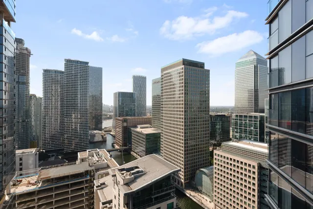 Hampton Tower, South Quay Plaza, E14, photo 2