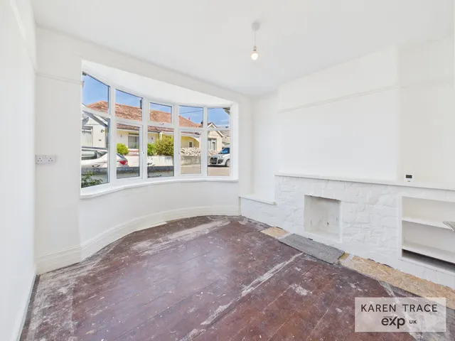 Photo 3 — Fairbourne Road, St Austell, PL25