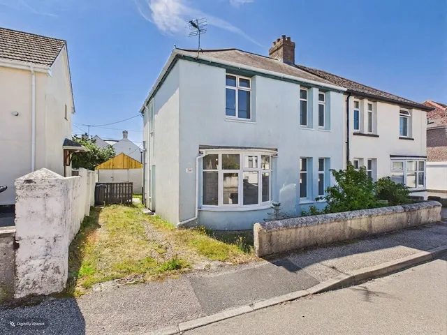 Fairbourne Road, St Austell, PL25, photo 1