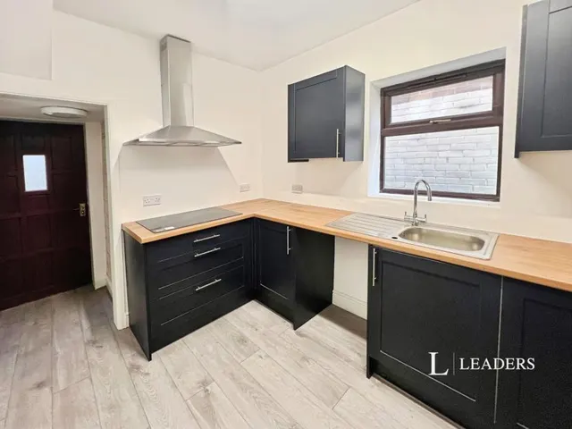 Peterborough Road, Crowland, PE6, photo 3