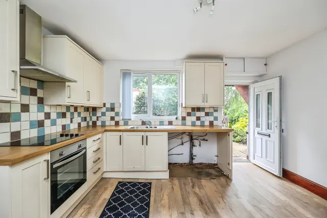 Mansfield Road, Underwood, NG16, photo 3