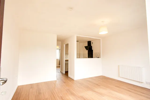 Chequers Road, Barton, Gloucester, GL4, photo 1